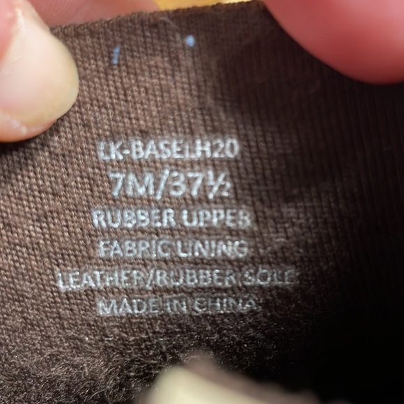 Women's LUCKY BRAND Basil rubber side zip animal print bootie. Size 7 - Picture 5 of 8